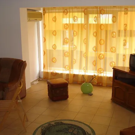 Πανσιόν Vila Bucura 19 A