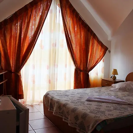 Πανσιόν Vila Bucura 19 A Venus